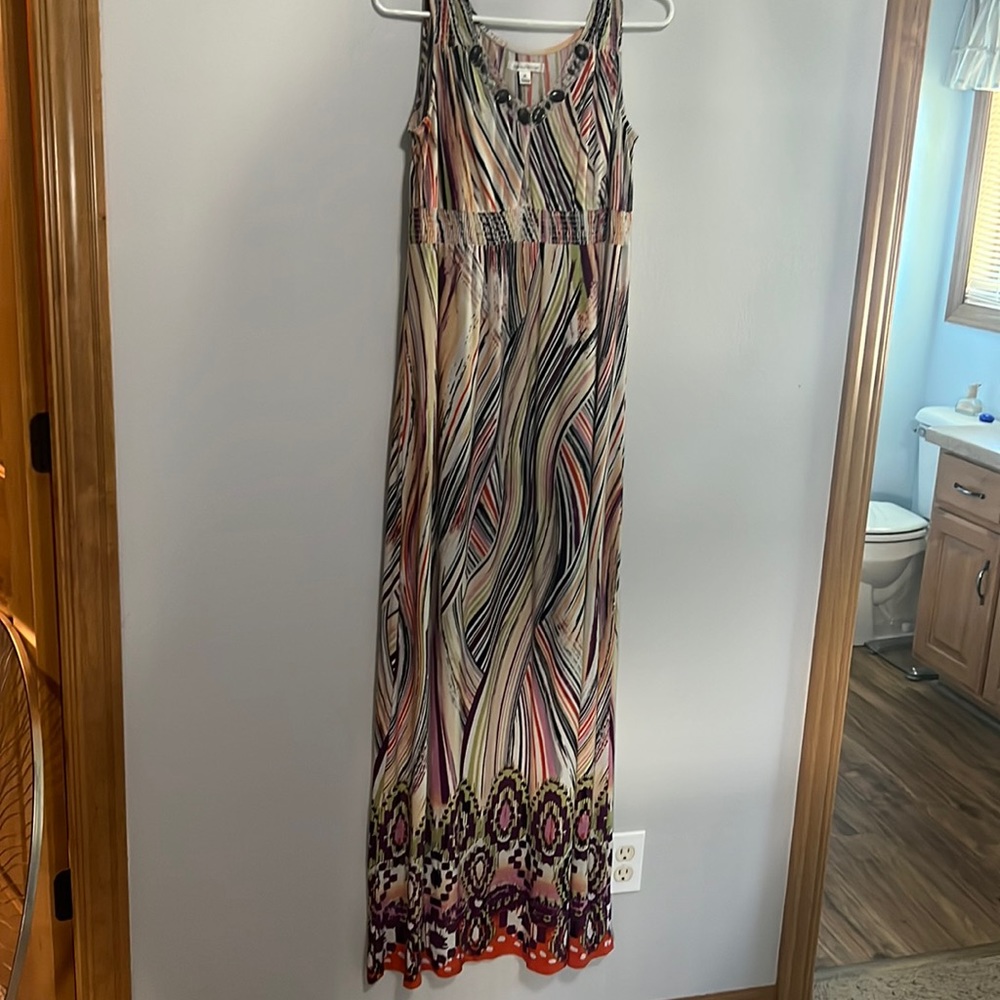 Vibrant colored Maxi dress